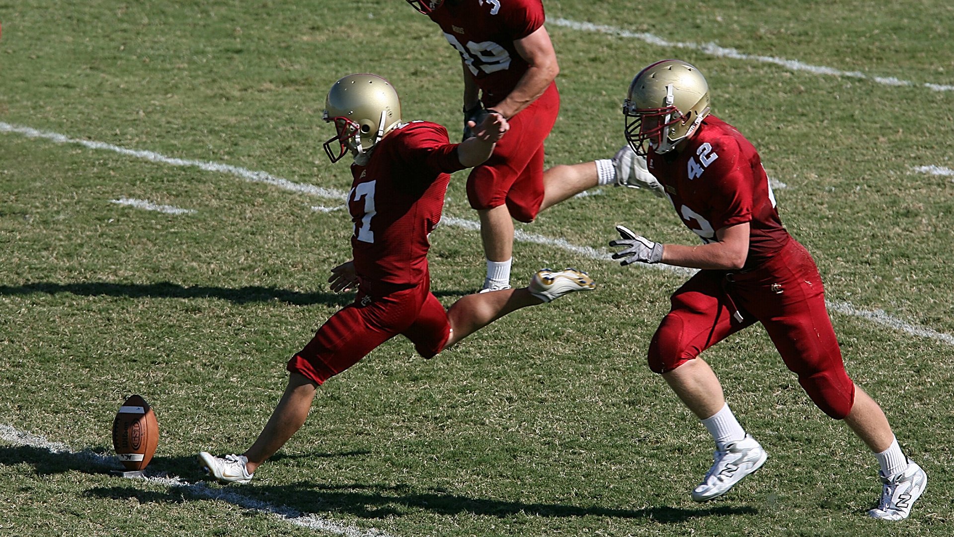 开云网页版登录入口-青训成果逐步显现，少年足球队在国内外比赛中频频获奖，足球青少年赛事